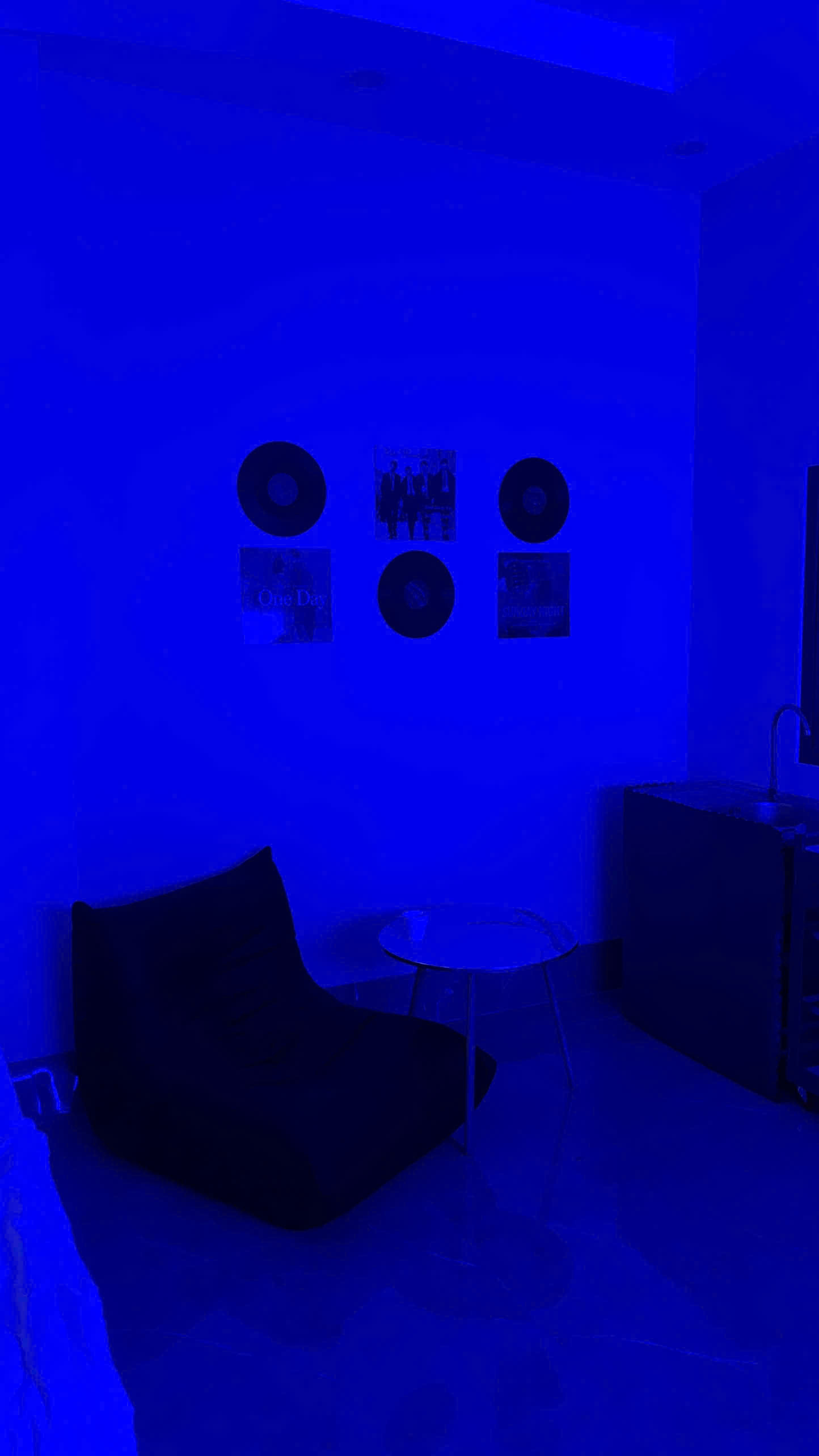 NEON 6