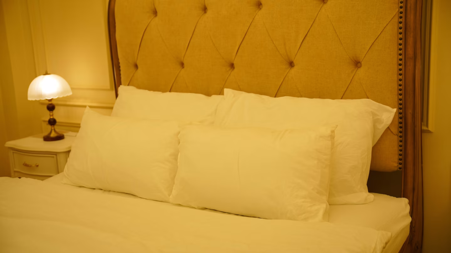 NEOCLASSIC 7
